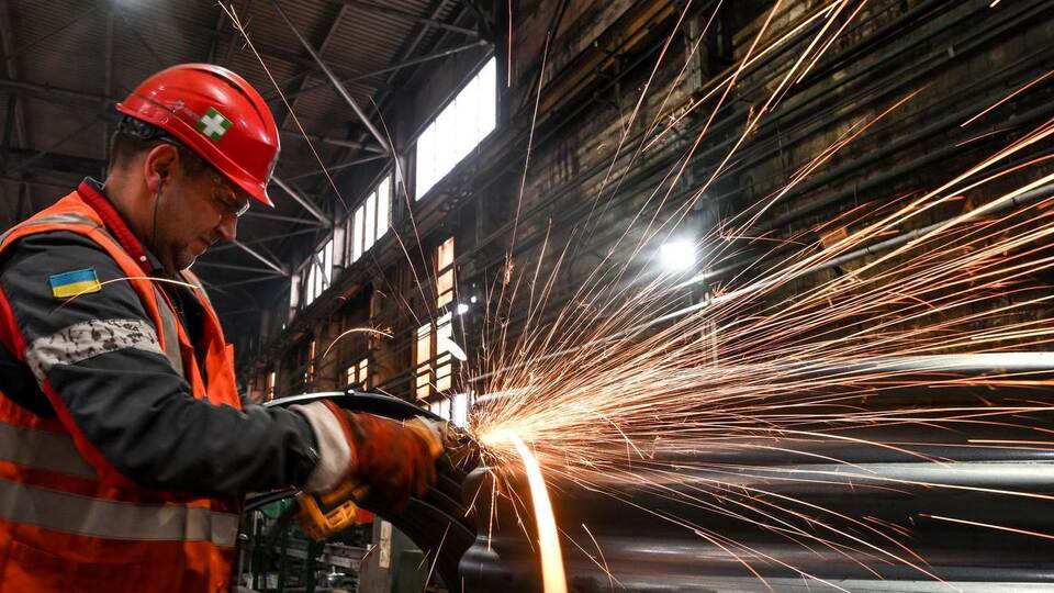 До 2022 года в компанию были очереди желающих, а сейчас кадров не хватает, сказал руководитель "Метинвеста"