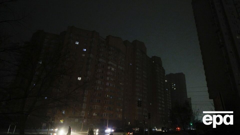 Свет будут выключать почасово