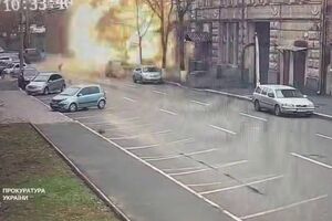 Рядом с местом удара российского дрона было несколько прохожих