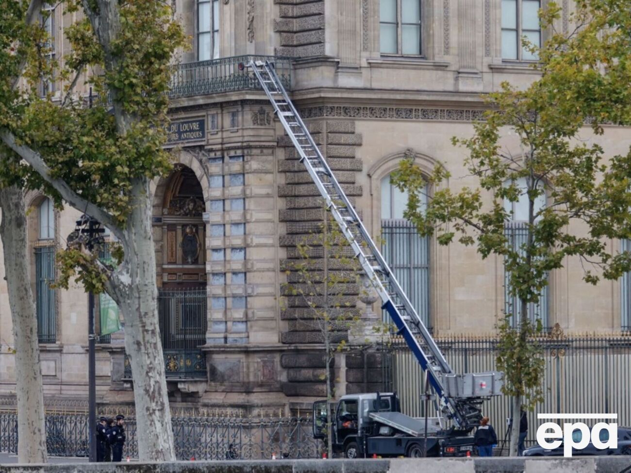 Владелица компании сперва была шокирована, но потом решила использовать ситуацию с юмором