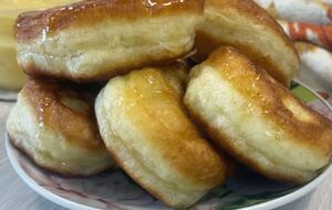 Обжаривайте оладьи с двух сторон без крышки