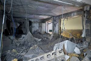 По данным властей Красногорска, дрон повредил квартиру на 14-м этаже многоэтажки