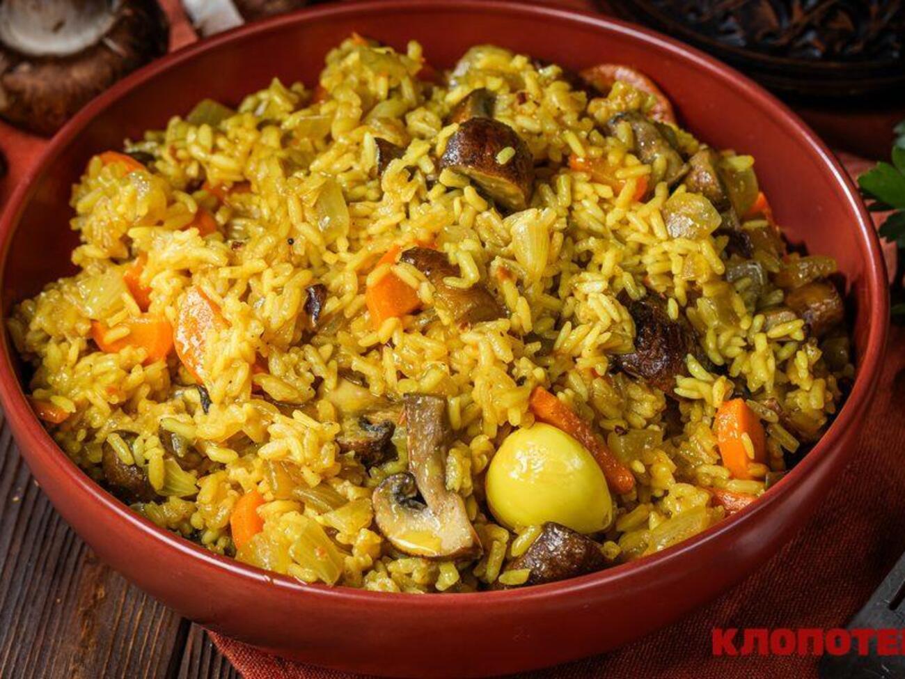 В плове должно быть достаточно специй