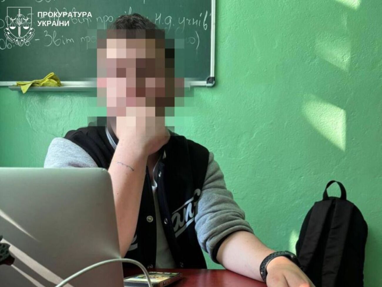 Правоохоронці дізналися про злочин учителя після зізнання одного з потерпілих матері