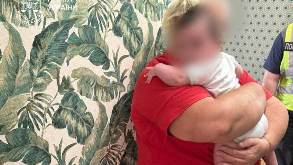 Правоохранители устанавливают биологических родителей новорожденного ребенка