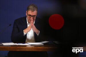 Вучич сейчас столкнулся с волной антиправительственных протестов и, вероятно, вынужден будет искать экстренные поставки горючего баржами