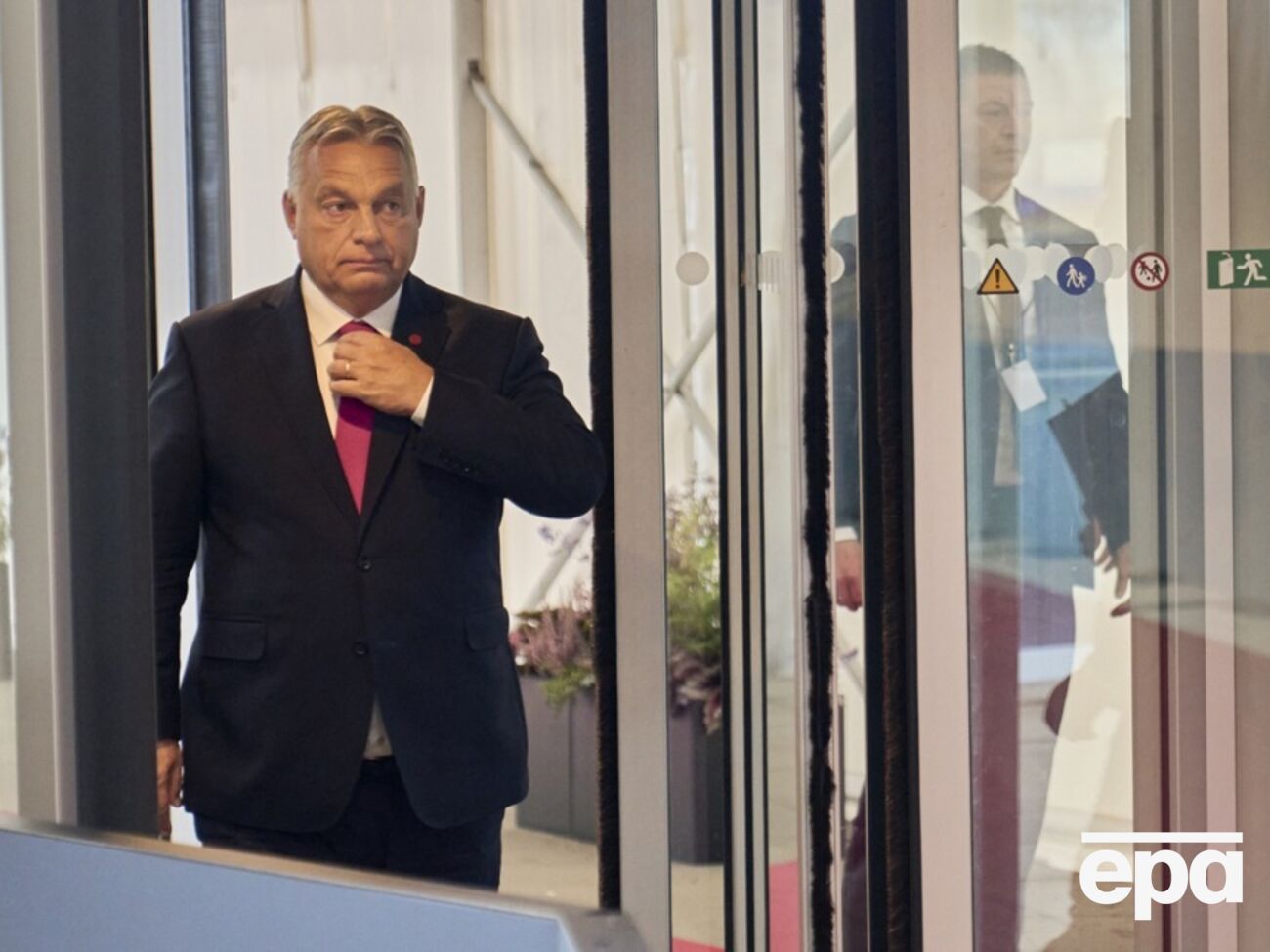 Орбан сообщил, что обсуждал ситуацию с санкциями с венгерской нефтяной и газовой компанией MOL