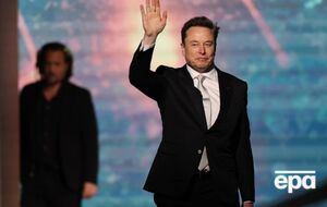 Маск анонсировал запуск роботакси Tesla без водителей