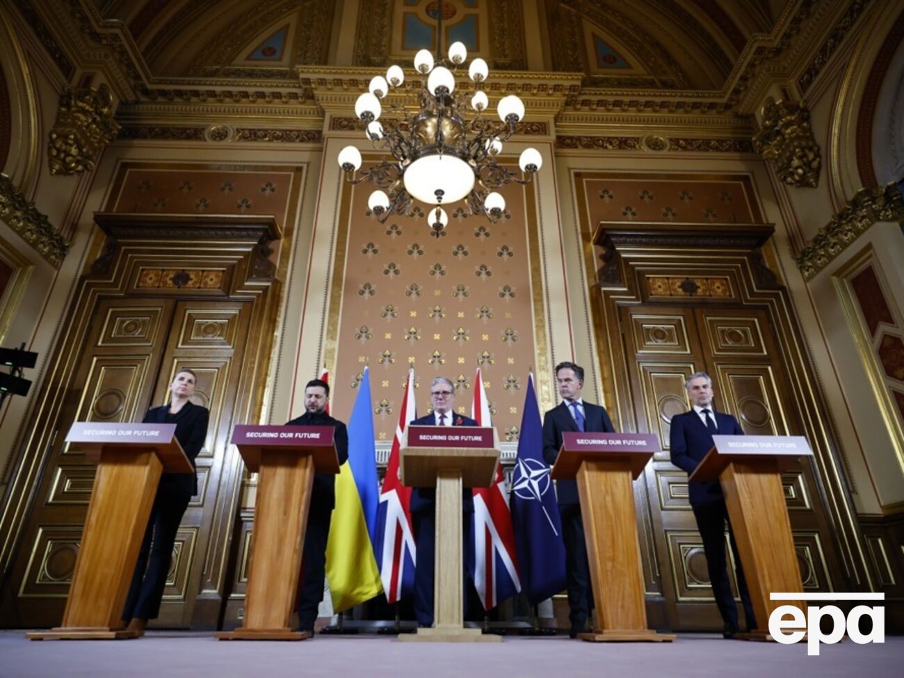 24 октября в Лондоне прошло заседание "коалиции желающих" под председательством Стармера