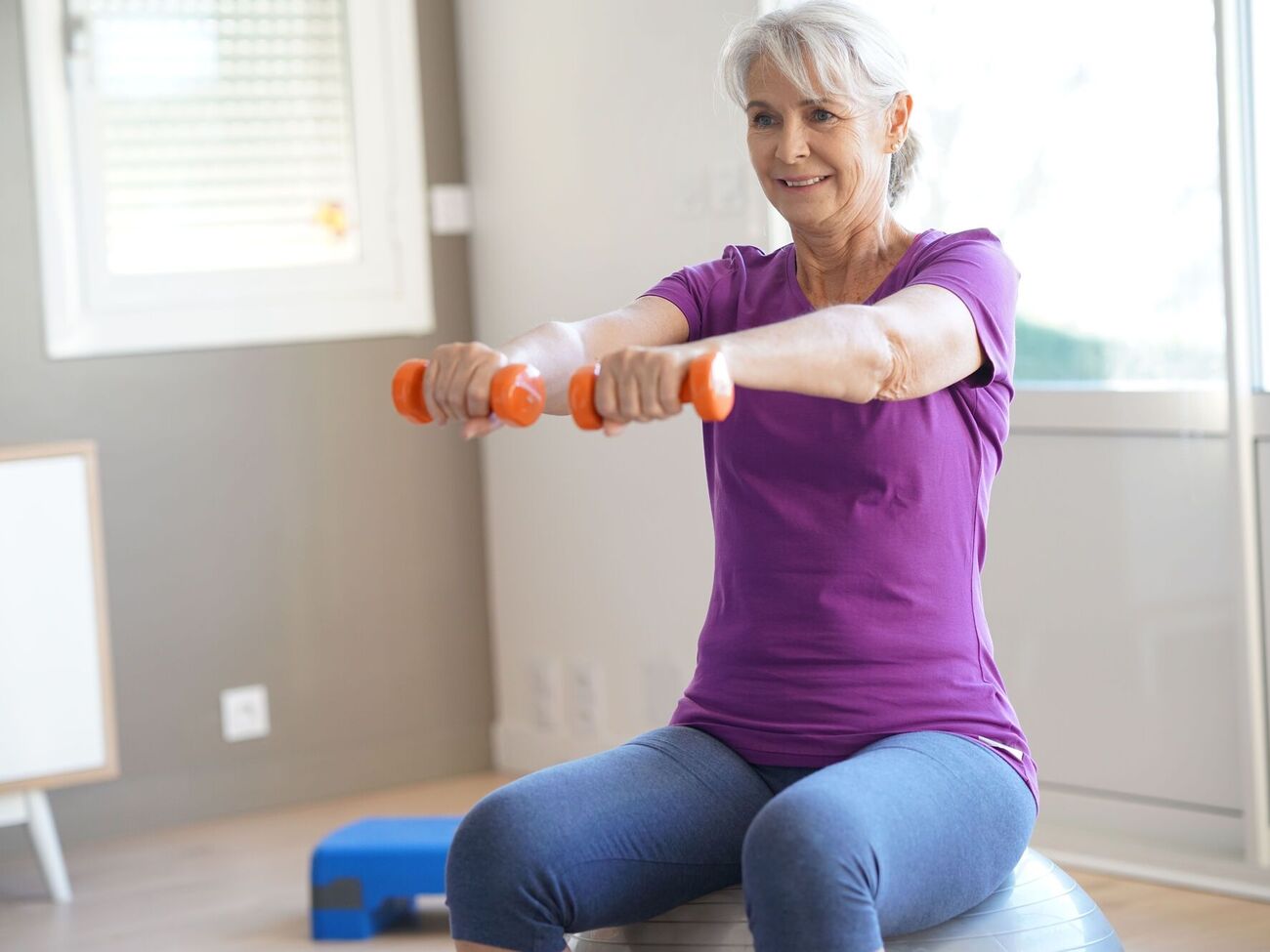 Ученый Красненков добавил, что курение забирает около 10 лет жизни, а вредная еда и лишний вес – примерно 5–10 лет