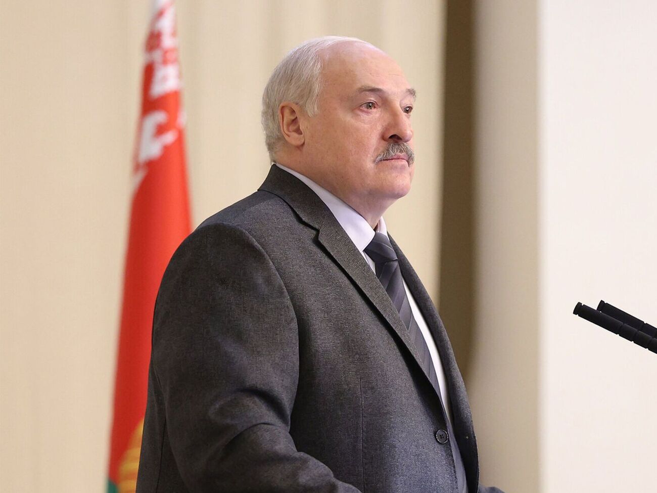 Лукашенко увидел "ужаснейшую ситуацию" в Витебской области