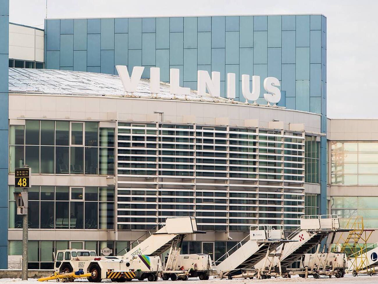 Аеропорти Вільнюса й Каунаса запровадили обмеження повітряного простору до 2.00 25 жовтня