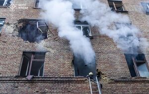 Під вогнем був Дніпровський район столиці