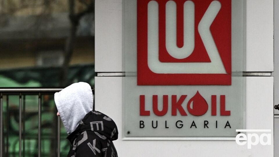 "Лукойл" является крупнейшим импортером нефти в Болгарии