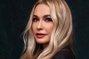 Сумская всегда ведет активный образ жизни, занимается спортом и не игнорирует процедуры ухода