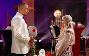 Учасниця проєкту: Хух, зате не прийшлося сосаться із Цимбалюком