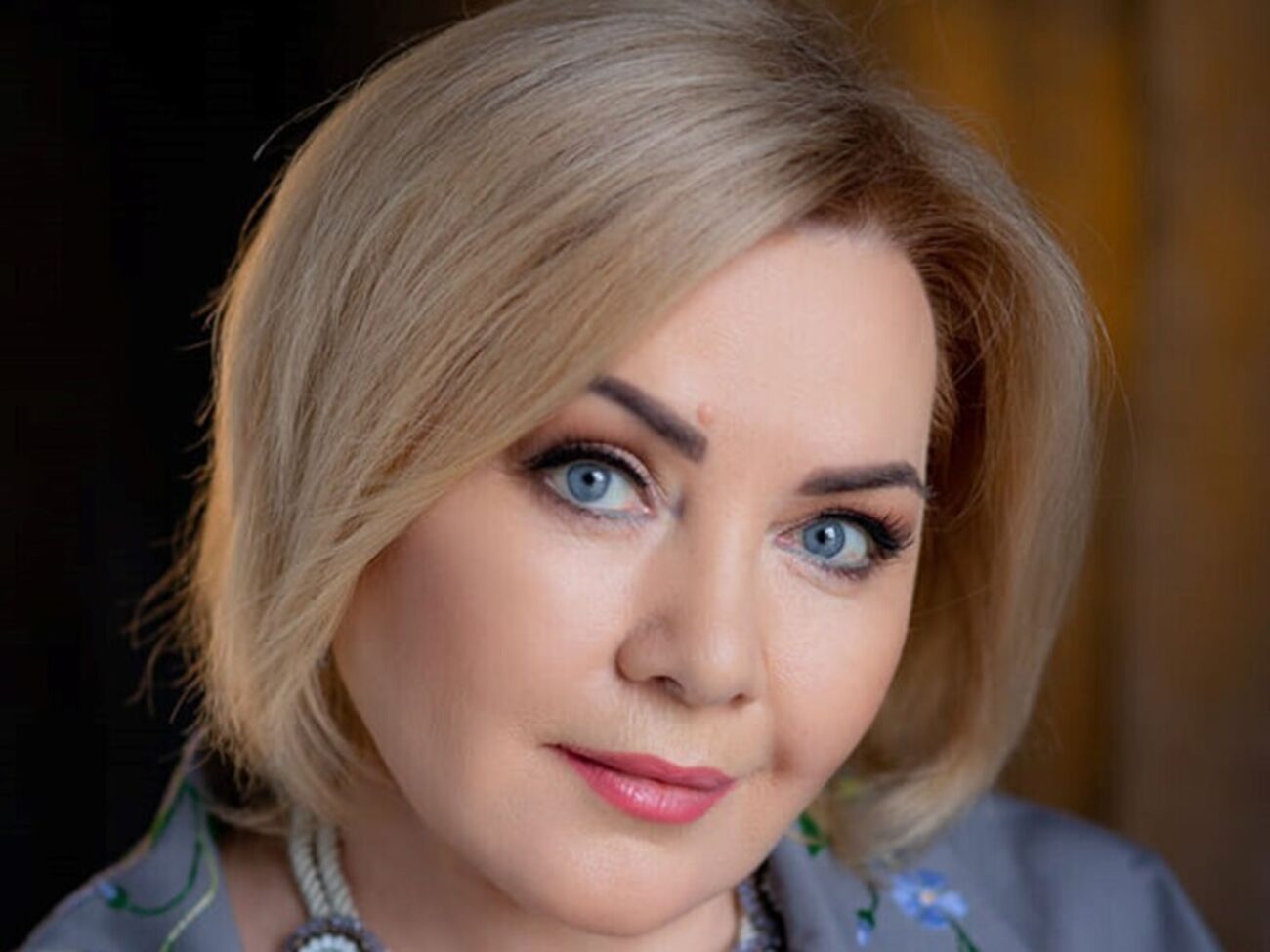 Билозир с 2004 года носит звание народной артистки Украины