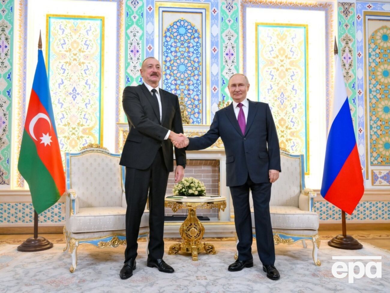 Взаємні звільнення почалися після зустрічі Путіна й Алієва