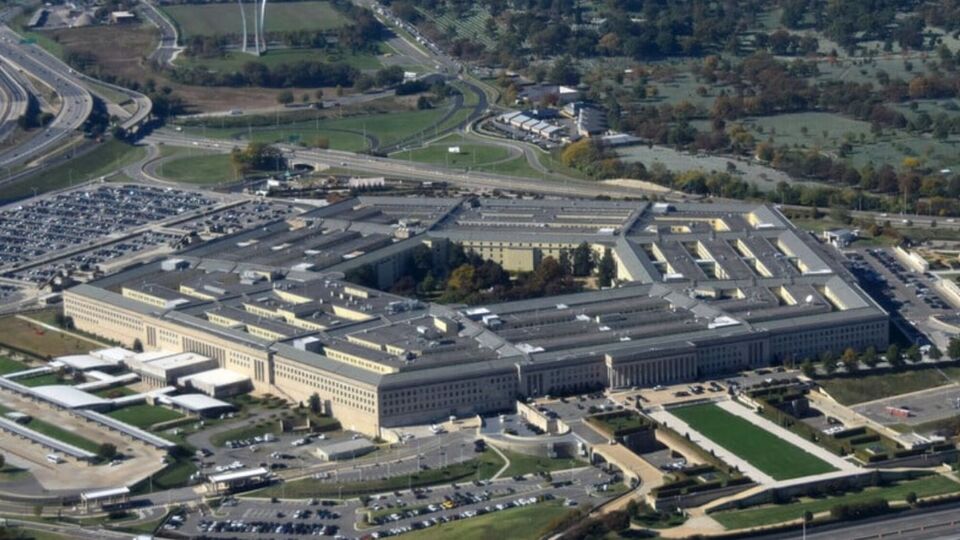 Трамп назвал донора, пожертвовавшего средства Пентагону, "патриотом и другом"