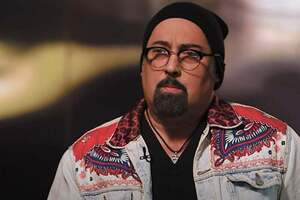 Коляденко предположил, что "добрые и искренние" украинцы могут в будущем простить артистов-предателей