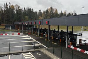 Это уже второй вечер подряд, когда в Литве останавливают работу аэропортов