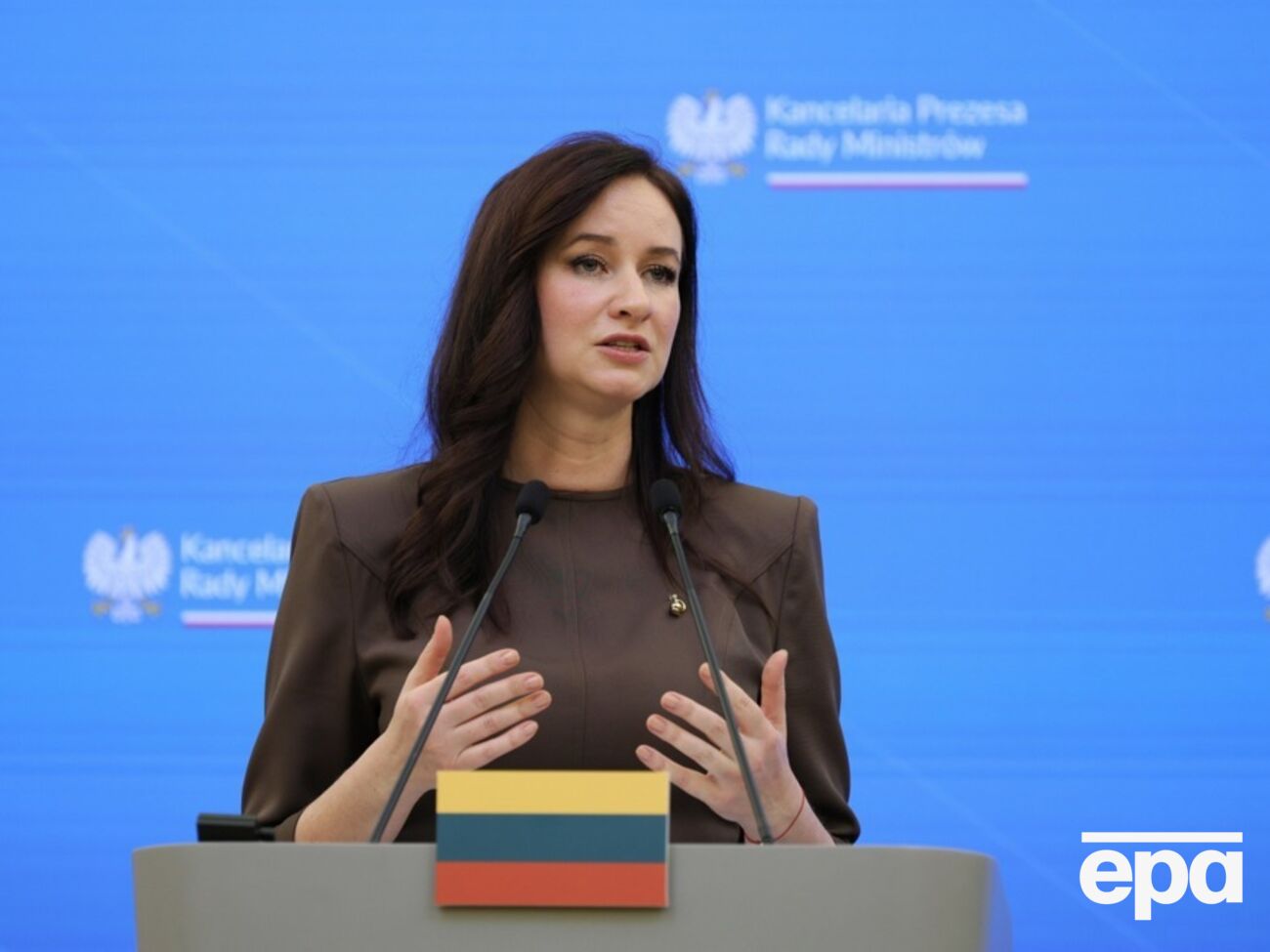 За словами прем'єрки, є воєнний час і є мирний час