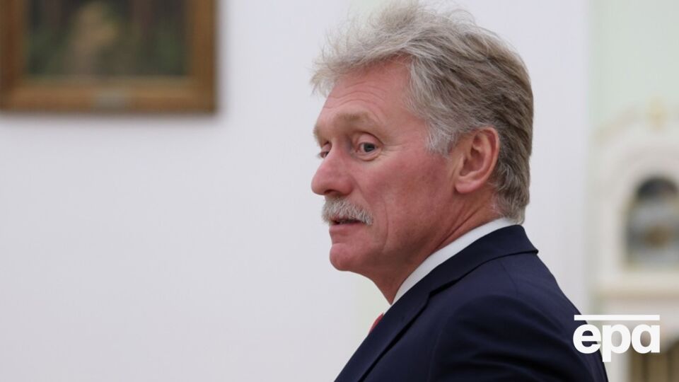 Пєсков заявив, що "приголомшлива" відповідь РФ, яку анонсував Путін, означає "приголомшливу відповідь"