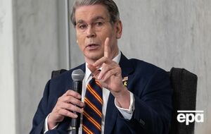 Китай відновить значні закупівлі американської сої, наголосив Бессент