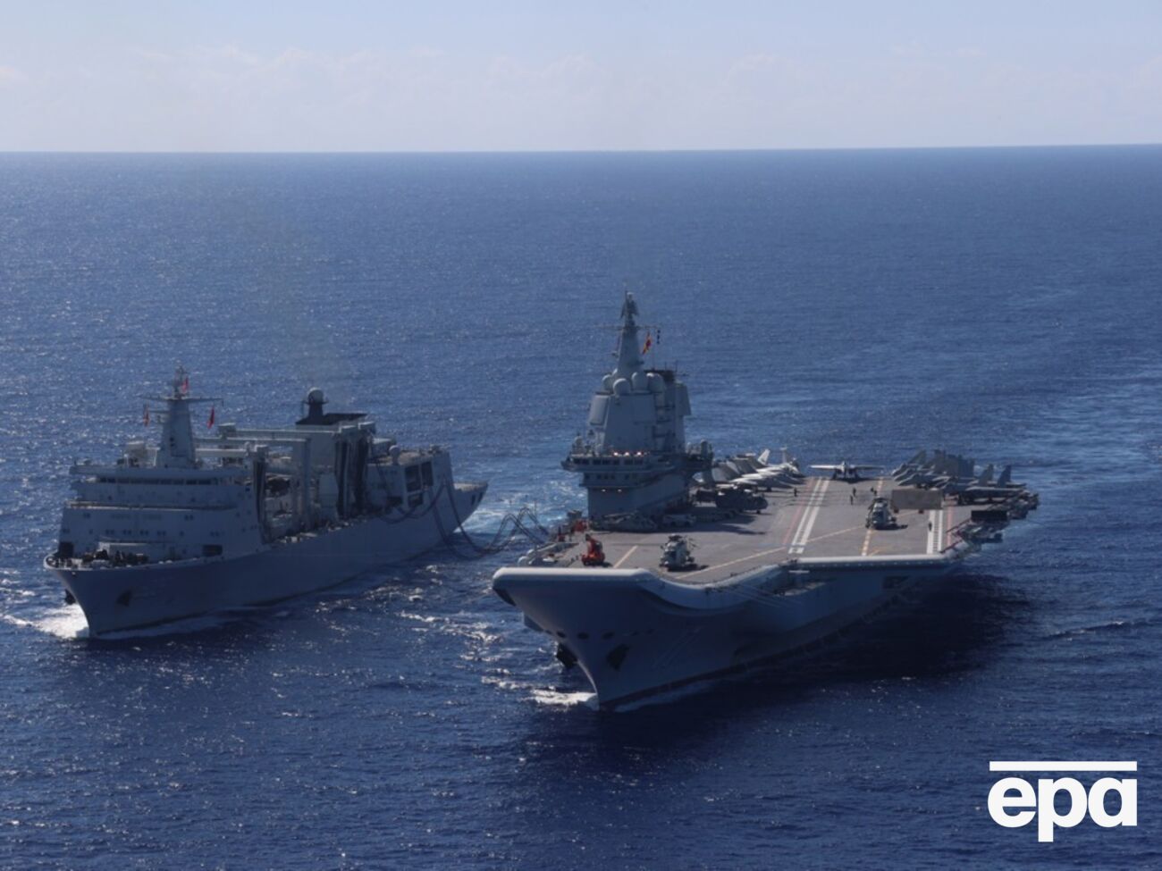 Военные сравнили китайский авианосец с американскими