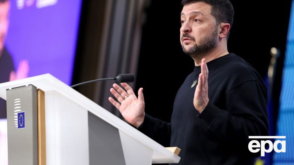 За оцінками України, нові санкції США проти російських нафтових компаній можуть зменшити їхній експорт на 50%, сказав президент