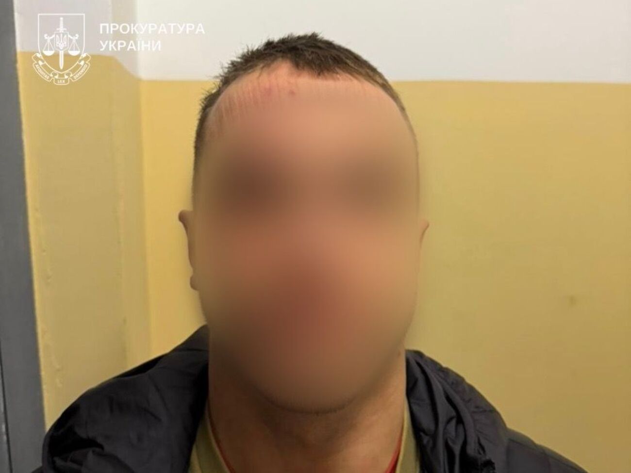 По версии прокуратуры, спортсмен раздел девочку и совершил сексуальное насилие