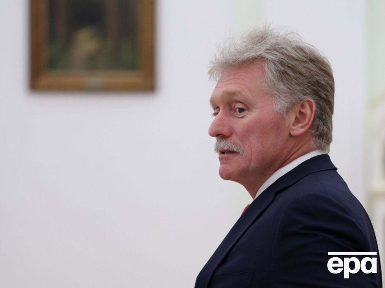 Отношения между РФ и США "и так на минимальном уровне", считает Песков