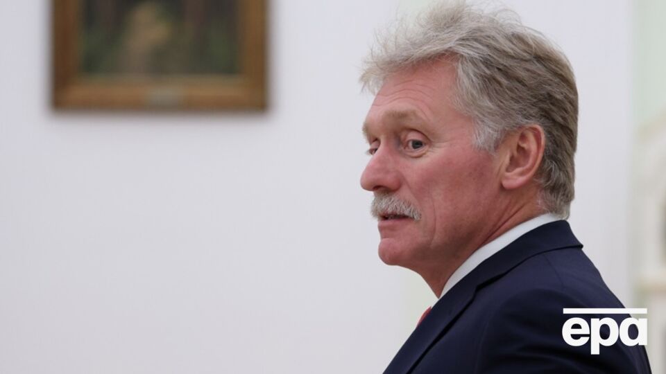 Отношения между РФ и США "и так на минимальном уровне", считает Песков