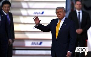 Трамп приехал в Японию в рамках турне по Южной Азии
