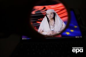 Копии Диэллы будут работать в качестве персональных помощников для каждого депутата парламента