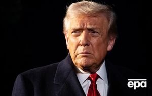 Трамп скаржився, що на минулій обкладинці йому зіпсували зачіску