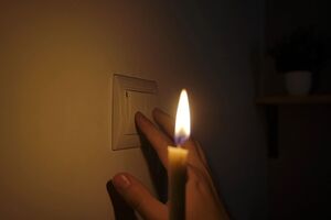 Перепади напруги шкодять електроприладам