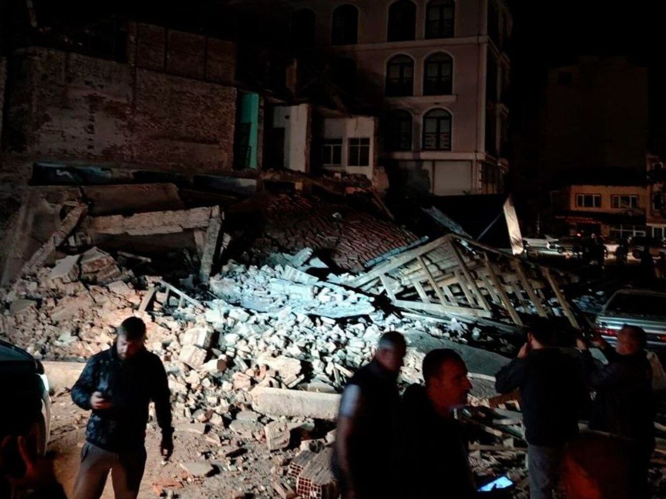 Землетрясение ощущалось в нескольких провинциях