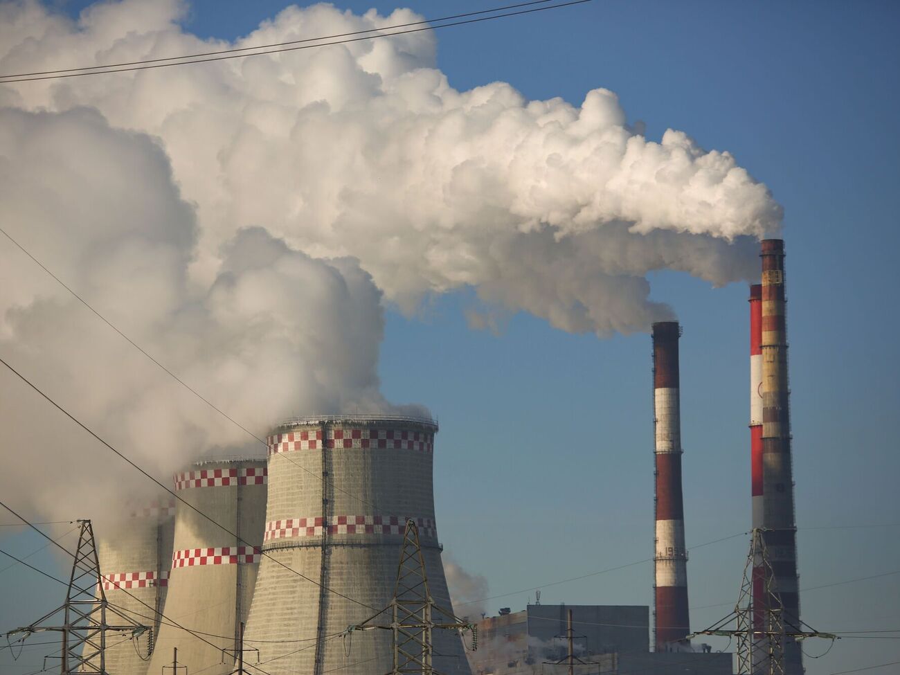 Після спалаху біля ТЕЦ частина острова залишилася без електрики