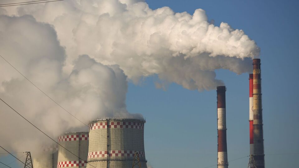 Після спалаху біля ТЕЦ частина острова залишилася без електрики