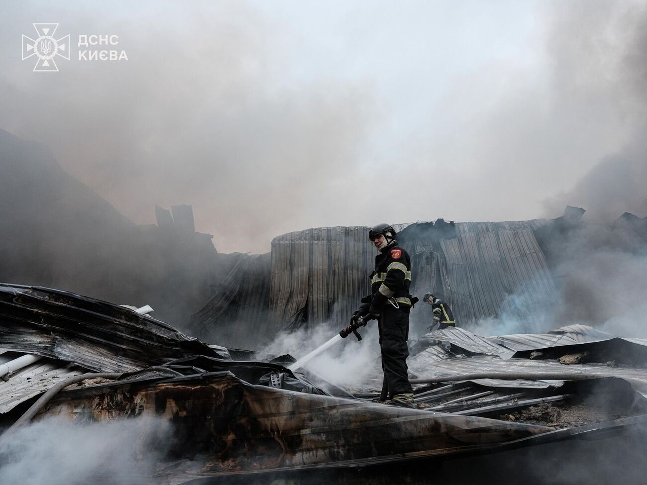 Атака окупантів 25 жовтня знищила найбільші склади фармпрепаратів у Києві
