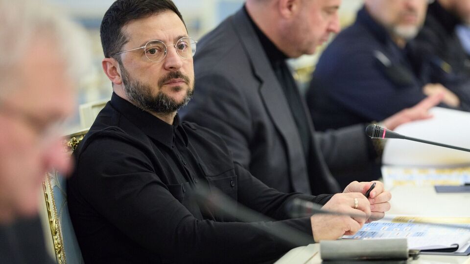 Зеленский поручил Минобороны до конца года обеспечить полное выполнение задач по производству и поставке БПЛА