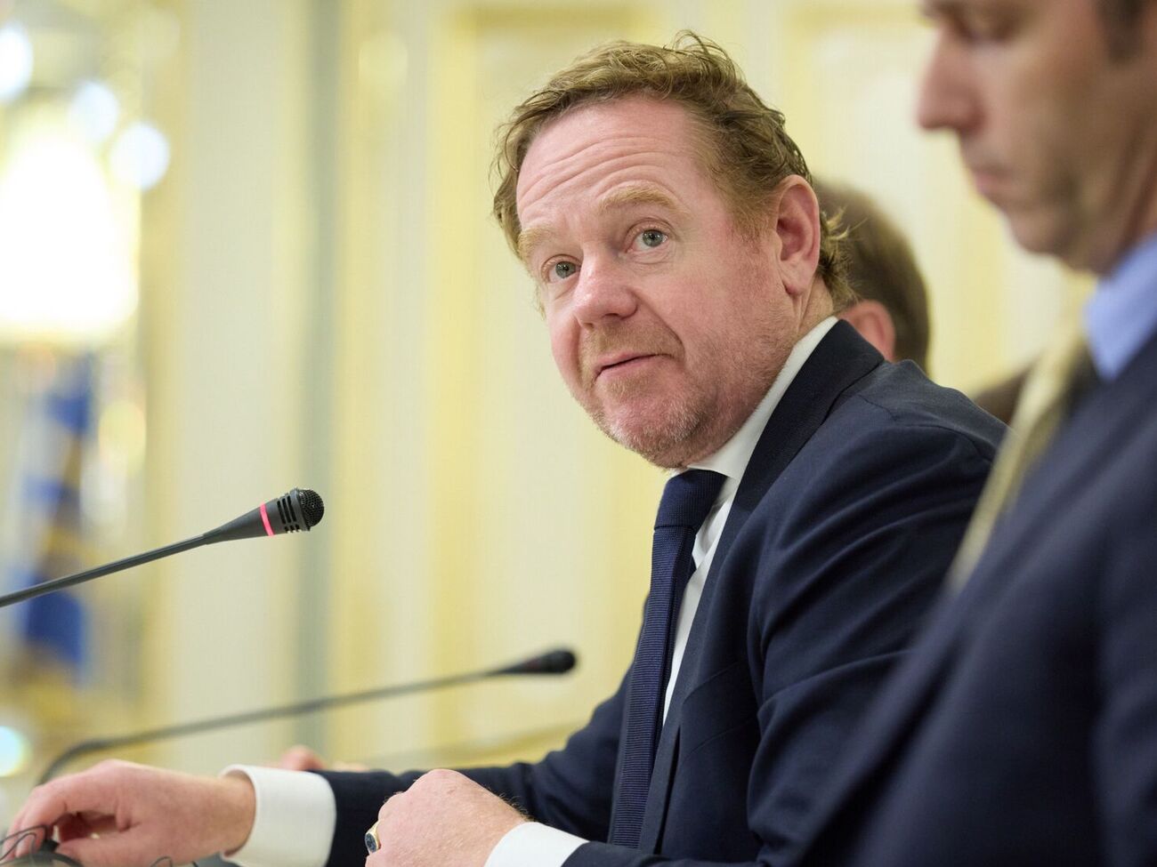 Нидерланды поддерживают идею использовать замороженные российские активы для Украины, сказал ван Вил