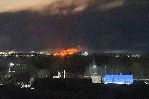 По данным местных жителей, атакован НПЗ "НС-Ойл" в поселке Новоспасское