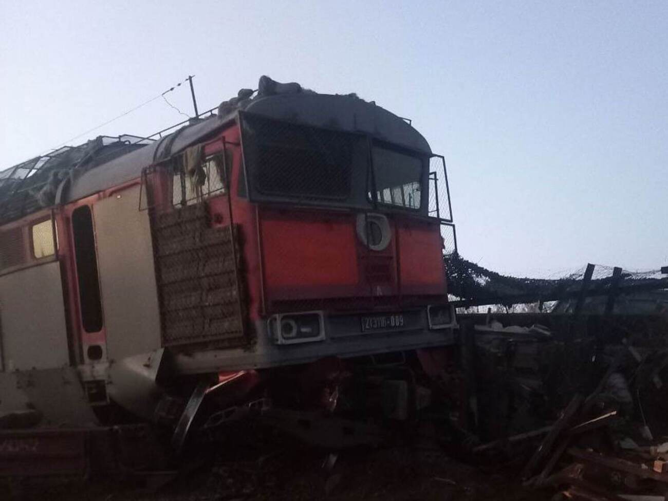 Потяг росіян зійшов із рейок між тимчасово окупованими Чернігівкою і Стульневим Бердянського району