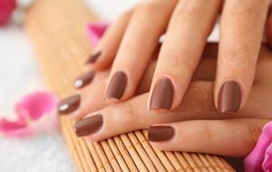 Шоколадна гама пасуватиме осені