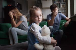 Важно поддерживать доверие и помочь ребенку почувствовать себя в безопасности, отметила психолог