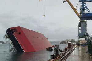 В аварії загинуло два члени екіпажу