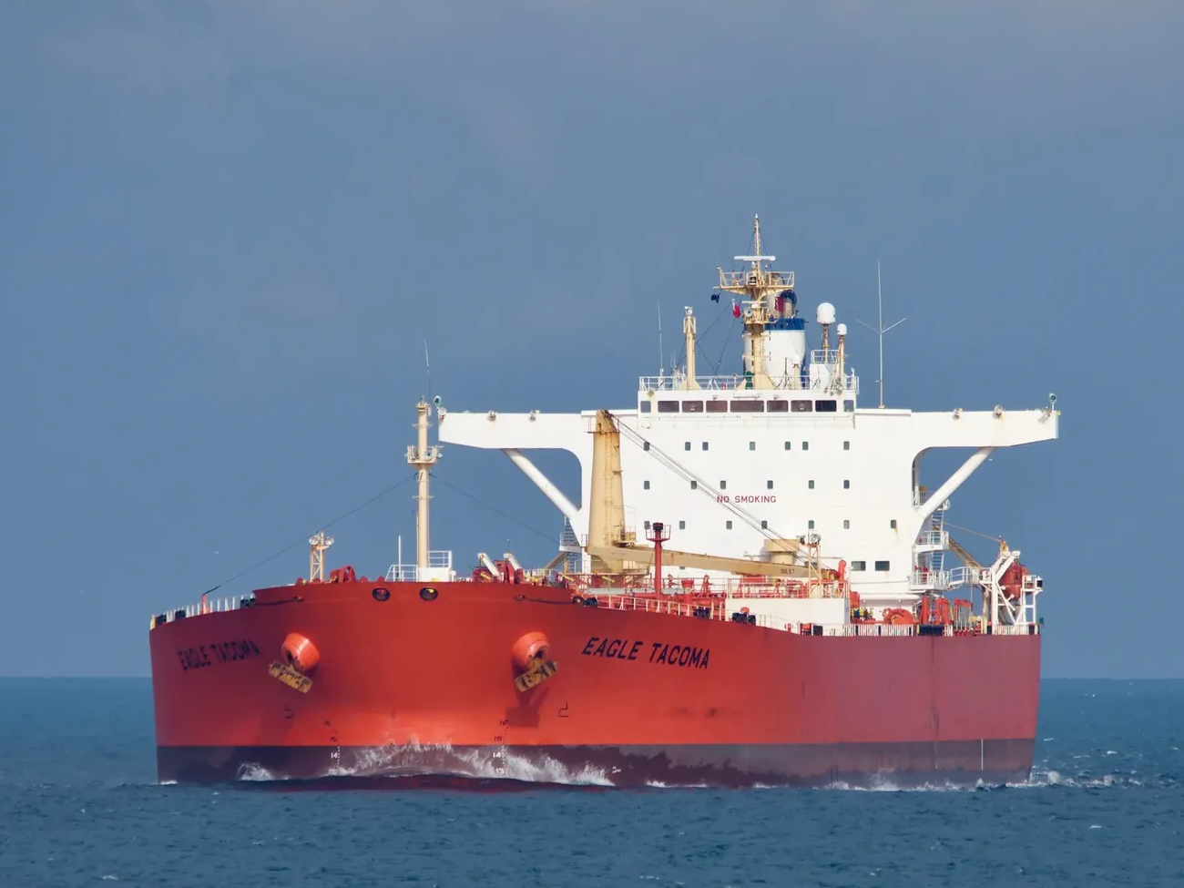 28 жовтня танкер Furia розвернувся між ФРН і Данією, зазначили ЗМІ