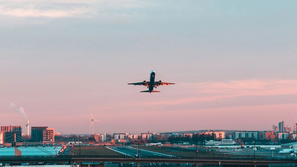 Ефіопа посадили в Лондоні на літак до Аддіс-Абеби
